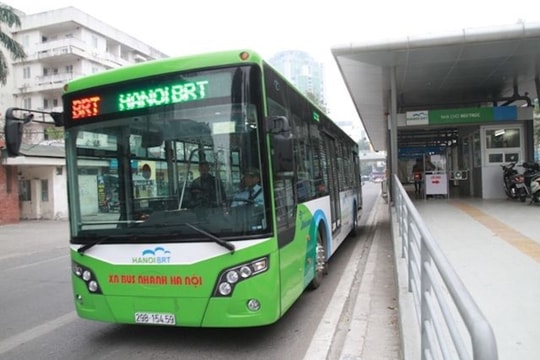 Đề xuất thay buýt nhanh BRT trên đường Lê Văn Lương thành đường sắt