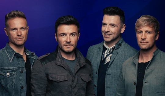 Đêm nhạc Westlife khiến khán giả bức xúc vì bất ngờ bán thêm vé đứng chỉ 600.000 đồng