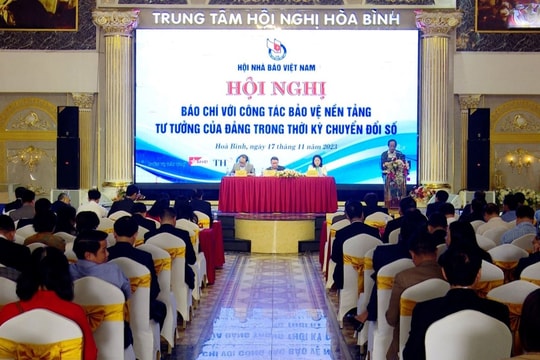 Báo chí với công tác bảo vệ nền tảng tư tưởng của Đảng trong thời kỳ chuyển đổi số