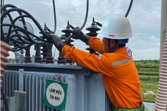 Bảo đảm cung cấp điện những tháng cuối năm