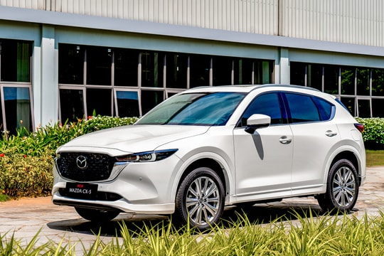 Mazda CX-5 áp đảo doanh số phân khúc CUV cỡ C