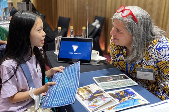 Vietnam moves up on English proficiency ranking
