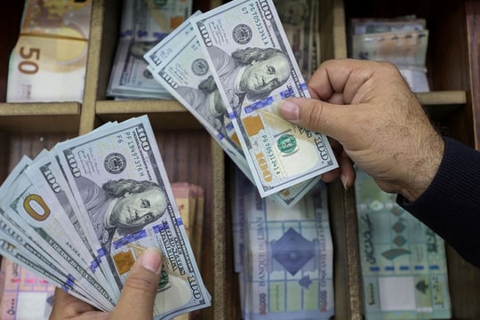 Giá vàng dự báo giảm, dầu tăng, USD lao dốc