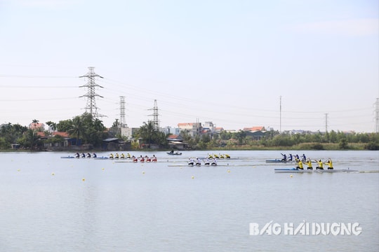 Các tay chèo Hải Dương giành 3 huy chương vàng Giải đua thuyền rowing và canoeing vô địch quốc gia