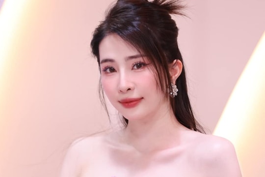 Quỳnh Nga xin lỗi sau khi kêu gọi fan chuyển tiền bình chọn ở "Chị đẹp đạp gió"