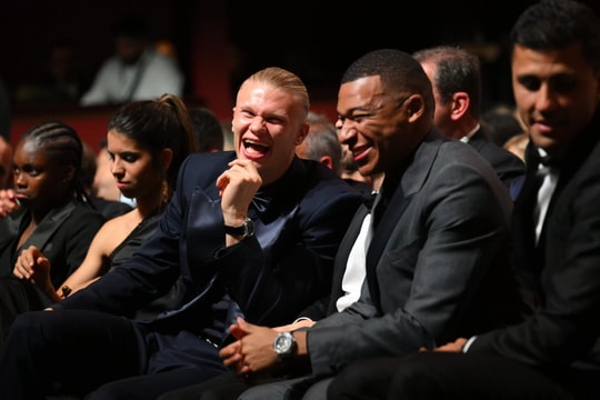 Real Madrid chuẩn bị tài chính để ký với Mbappe và Haaland