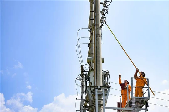 Không để xảy ra thiếu điện, đứt gãy nguồn cung năng lượng trong mọi tình huống