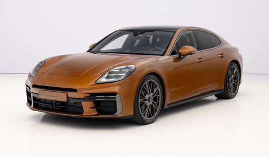 Porsche Panamera 2025 nâng cấp lớn nội thất, nhiều tùy chọn điện hóa, giá quy đổi từ 2,47 tỉ đồng