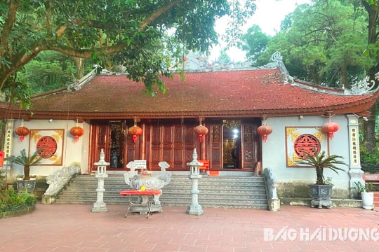 Linh thiêng đền thờ Thiên Thành công chúa - phu nhân Hưng Đạo Đại vương 