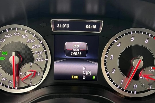 Odo bao nhiêu được coi là xe mới?
