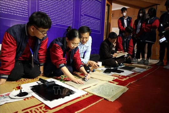 Giới thiệu văn hóa nhà Trần và Phật giáo Yên Tử