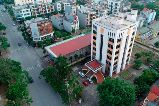 Những nhà báo đầu tiên tôi gặp