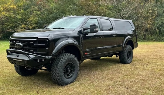 Siêu SUV 4 hàng, 9 ghế độ từ Ford F-150, giá trên 12 tỉ