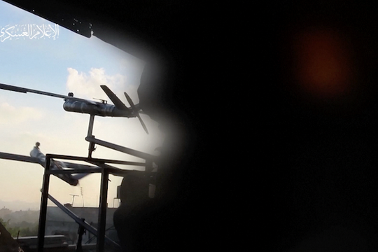 Hamas tung video dùng máy bay không người lái tấn công xe tăng Israel ở Dải Gaza