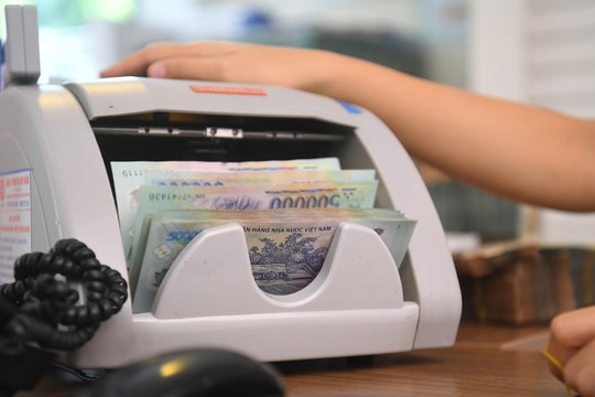 Lãi suất trái phiếu doanh nghiệp vẫn nóng