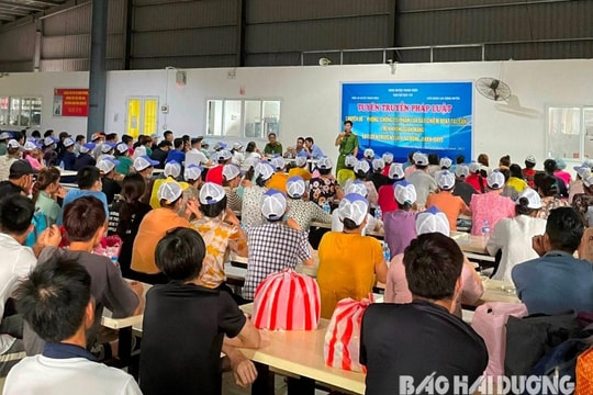 Trang bị kiến thức phòng chống lừa đảo trên không gian mạng cho nông dân, công nhân