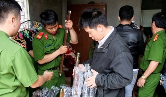 Bộ Công an đề xuất quy định dao có tính sát thương cao là vũ khí