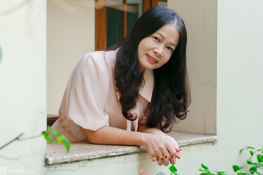 Hành trình 30 năm đến nữ giáo sư toán thứ ba của Việt Nam