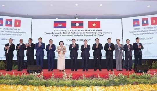 Vietnam values friendship, solidarity with Cambodia, Laos: NA Chairman
