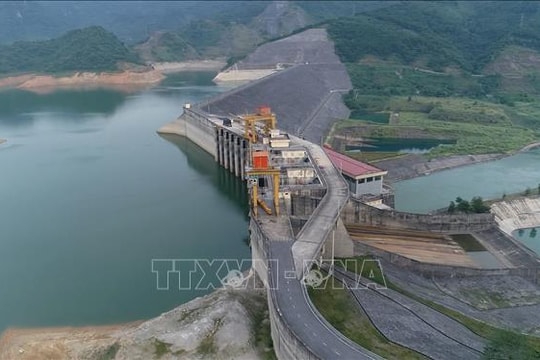 Bảo đảm đủ điện cuối năm 2023
