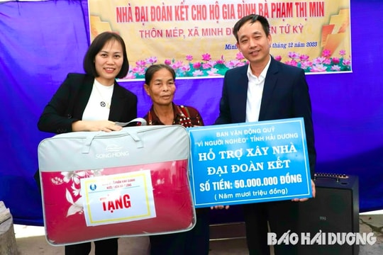Công ty CP Kinh doanh nước sạch Hải Dương hỗ trợ xây 5 ngôi nhà cho hộ nghèo