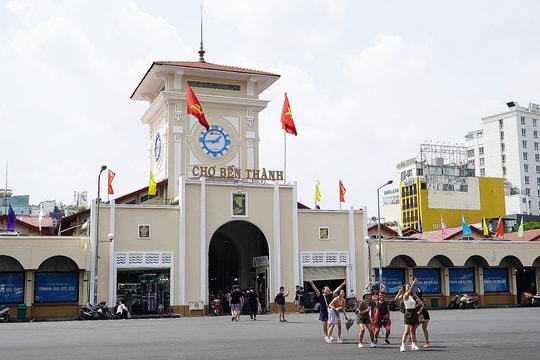 TP Hồ Chí Minh lần đầu ra mắt tour du lịch đêm