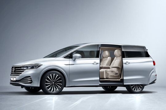 Xe mới Volkswagen Viloran gia nhập phân khúc MPV cao cấp ở Việt Nam