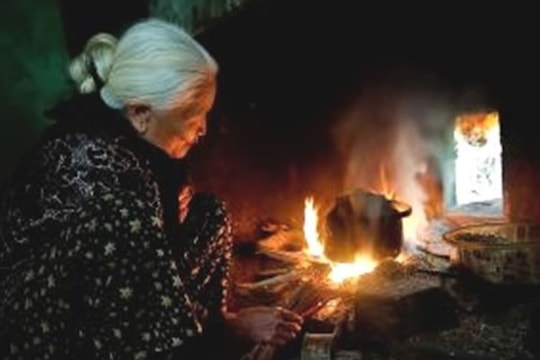 Bếp lửa ấm mùa đông