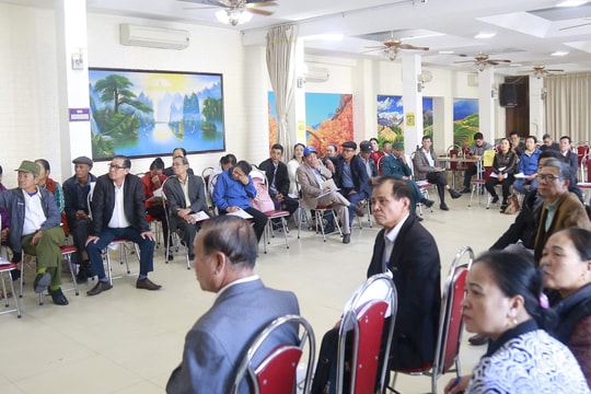 Nhân rộng Câu lạc bộ Liên thế hệ tự giúp nhau