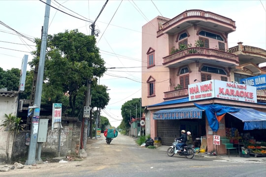 Sớm xóa "nút thắt" ngay đầu đường tỉnh 390E đi phà Giải