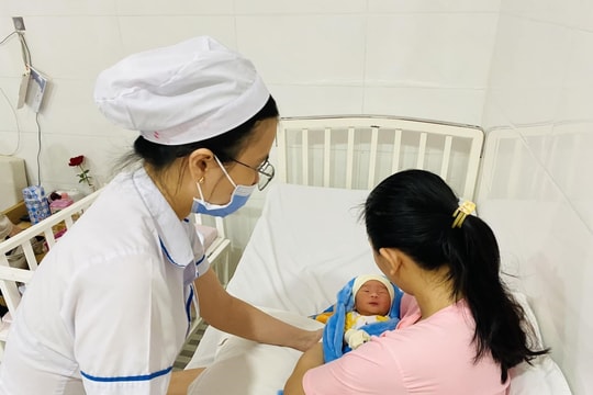 Tìm giải pháp cân bằng mức sinh