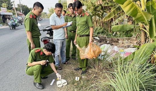 Chồng sát hại vợ ngay trên đường vì nghi ngoại tình
