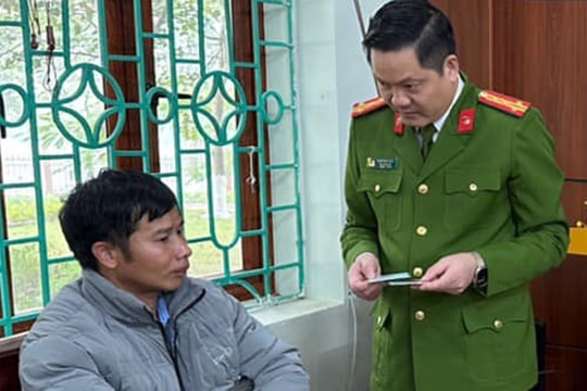 Bắt quả tang cán bộ bản mua bán ma túy với số lượng "khủng" ở Lai Châu