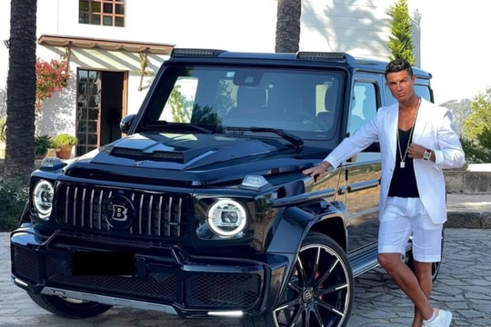 Dàn siêu xe "chất" nhất giới cầu thủ của Cristiano Ronaldo