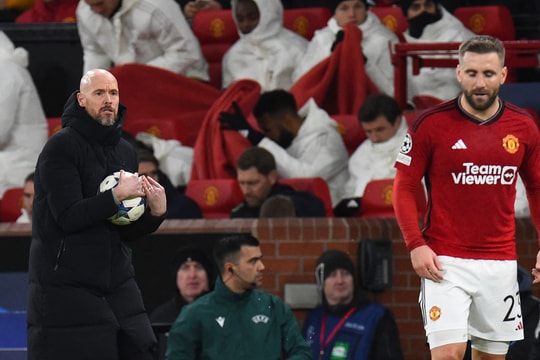 Ngoại hạng Anh nguy cơ chịu thiệt vì Man Utd, Newcastle