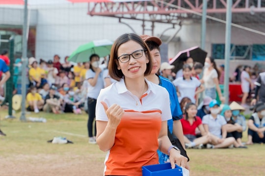 Cán bộ công đoàn vì người lao động