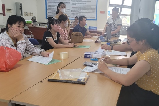 Hồ sơ đề nghị hưởng trợ cấp thất nghiệp nộp trực tuyến tăng 60%