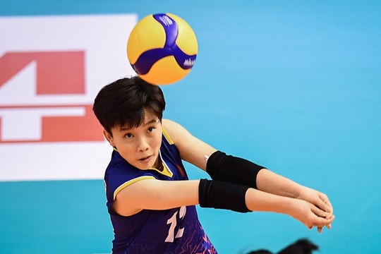 2 vận động Việt Nam lọt top 3 tại giải bóng chuyền nữ câu lạc bộ thế giới