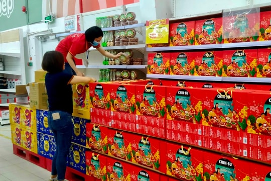 Hàng Tết dồi dào, sẵn sàng vào dịp cao điểm