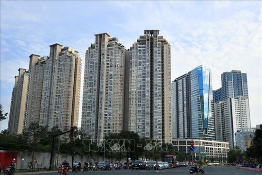 Chính phủ hành động, doanh nghiệp "cầm chừng"!
