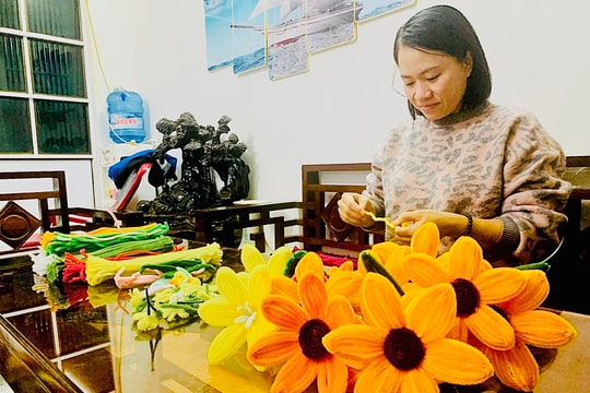 Trào lưu làm hoa trang trí bằng kẽm nhung