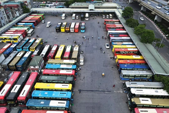 Sẽ có 20 tập thể và 50 cá nhân đạt Giải thưởng "Vô lăng Vàng" năm 2023