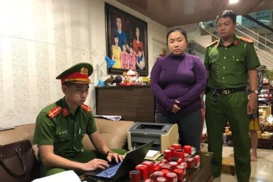 Bắt 2 đối tượng lập hơn 50 doanh nghiệp “ma” để mua bán trái phép hóa đơn