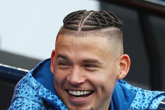 Kalvin Phillips nói thẳng rời Man City, MU phản ứng lạ