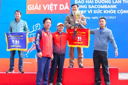 Thị xã Kinh Môn nhất toàn đoàn Giải việt dã Báo Hải Dương lần thứ 30