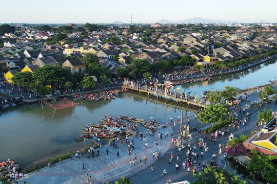 10 destinations to be most crowded in Vietnam this New Year holiday