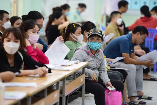 Hơn một triệu người đề nghị hưởng trợ cấp thất nghiệp