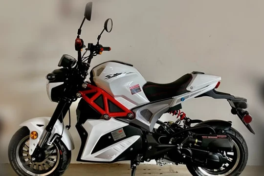 Top xe máy mini kiểu dáng lạ phù hợp chạy trong phố
