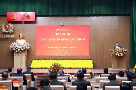 Không để bị động, bất ngờ về chiến lược và an ninh, trật tự