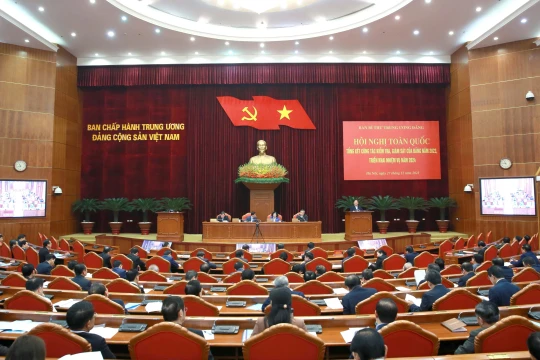 Ủy ban Kiểm tra Trung ương thi hành kỷ luật 29 tổ chức đảng và 65 đảng viên